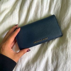 Used, Lightly Worn | Michael Kors Deep Blue Bifold Women’s Wallet |